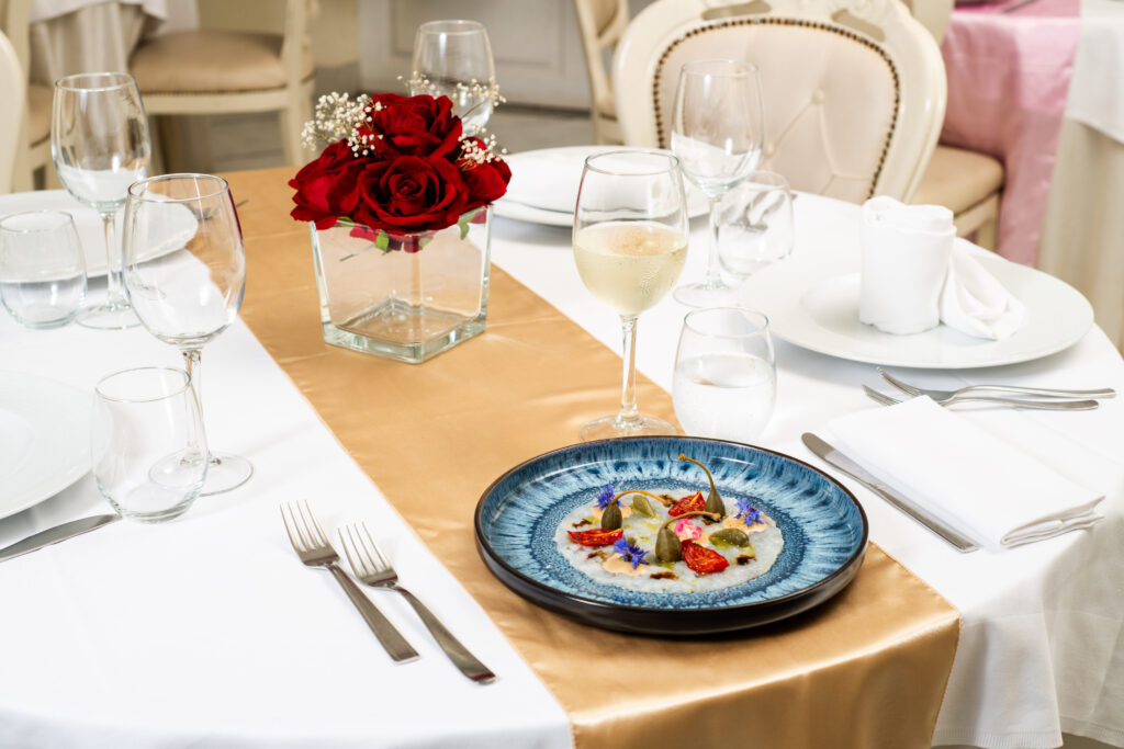 Piatti raffinati e cucina gourmet per matrimoni ed eventi a Napoli provincia – Ristorante La Costiera