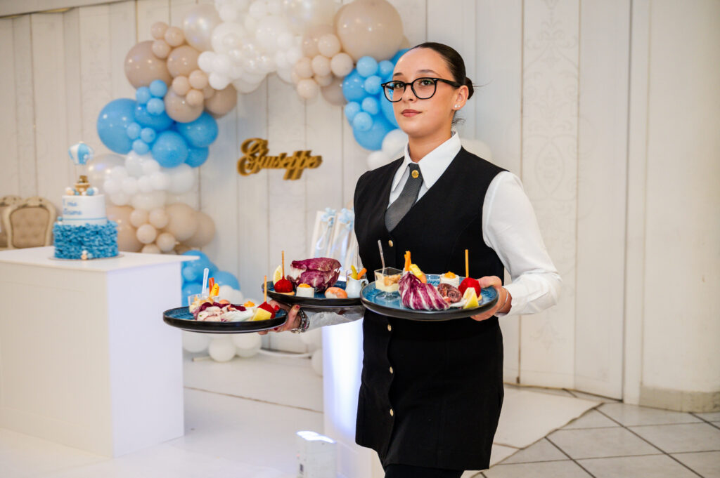 Ristorante La Costiera - Sant'Antonio Abate - Matrimoni, compleanni, anniversari o eventi aziendali: curiamo con cura e passione ogni dettaglio, dalla cucina raffinata all’atmosfera perfetta.