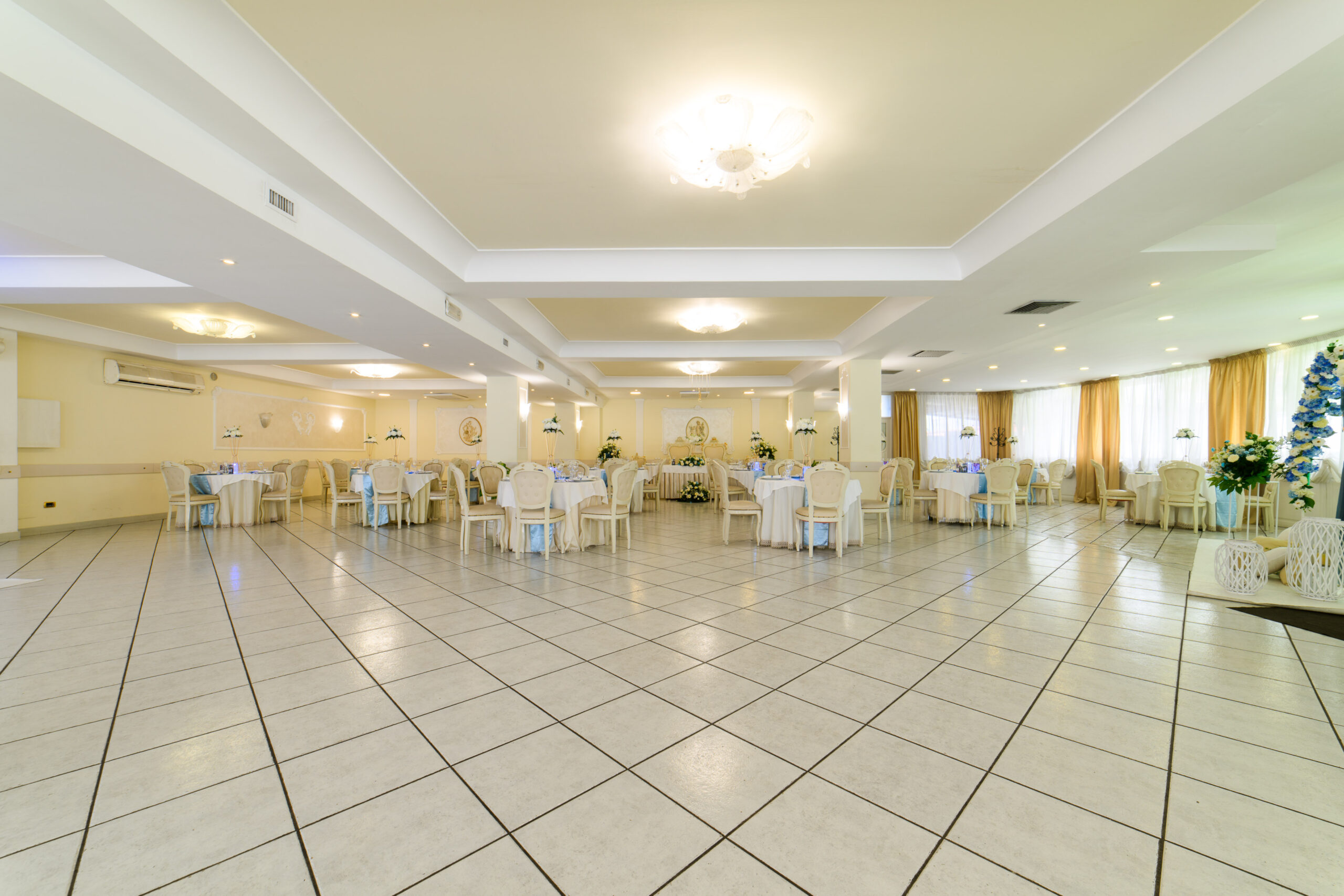 Eventi e ricevimenti al Ristorante la Costiera - Sant'ANtonio Abate